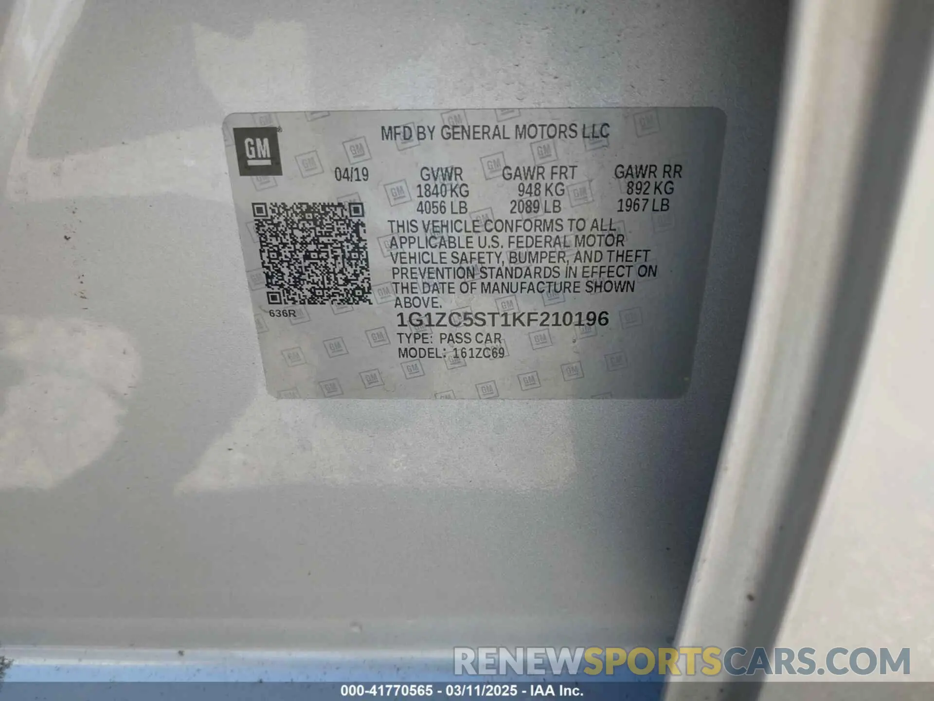 9 Photograph of a damaged car 1G1ZC5ST1KF210196 CHEVROLET MALIBU 2019
