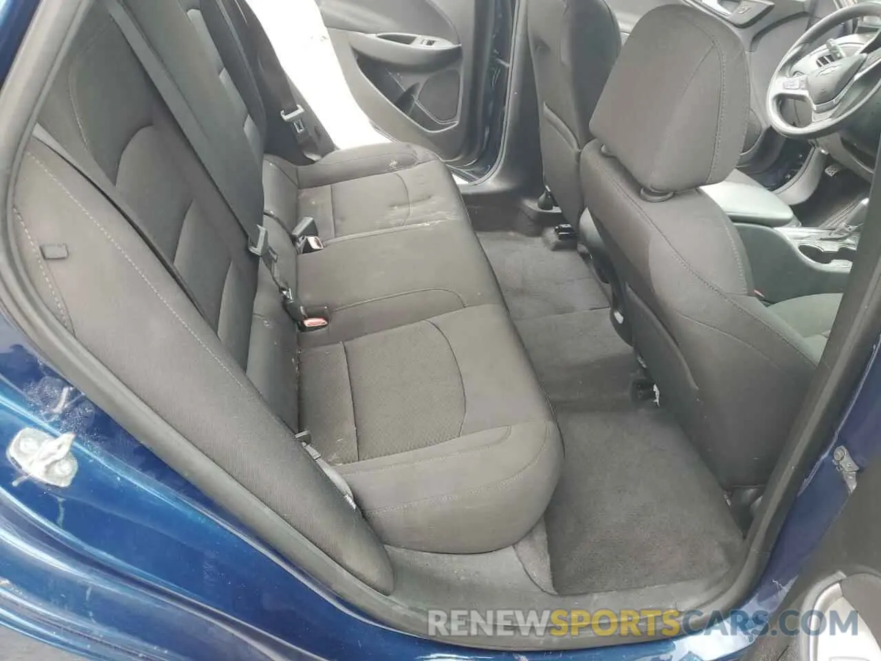 10 Photograph of a damaged car 1G1ZC5ST2KF200213 CHEVROLET MALIBU 2019
