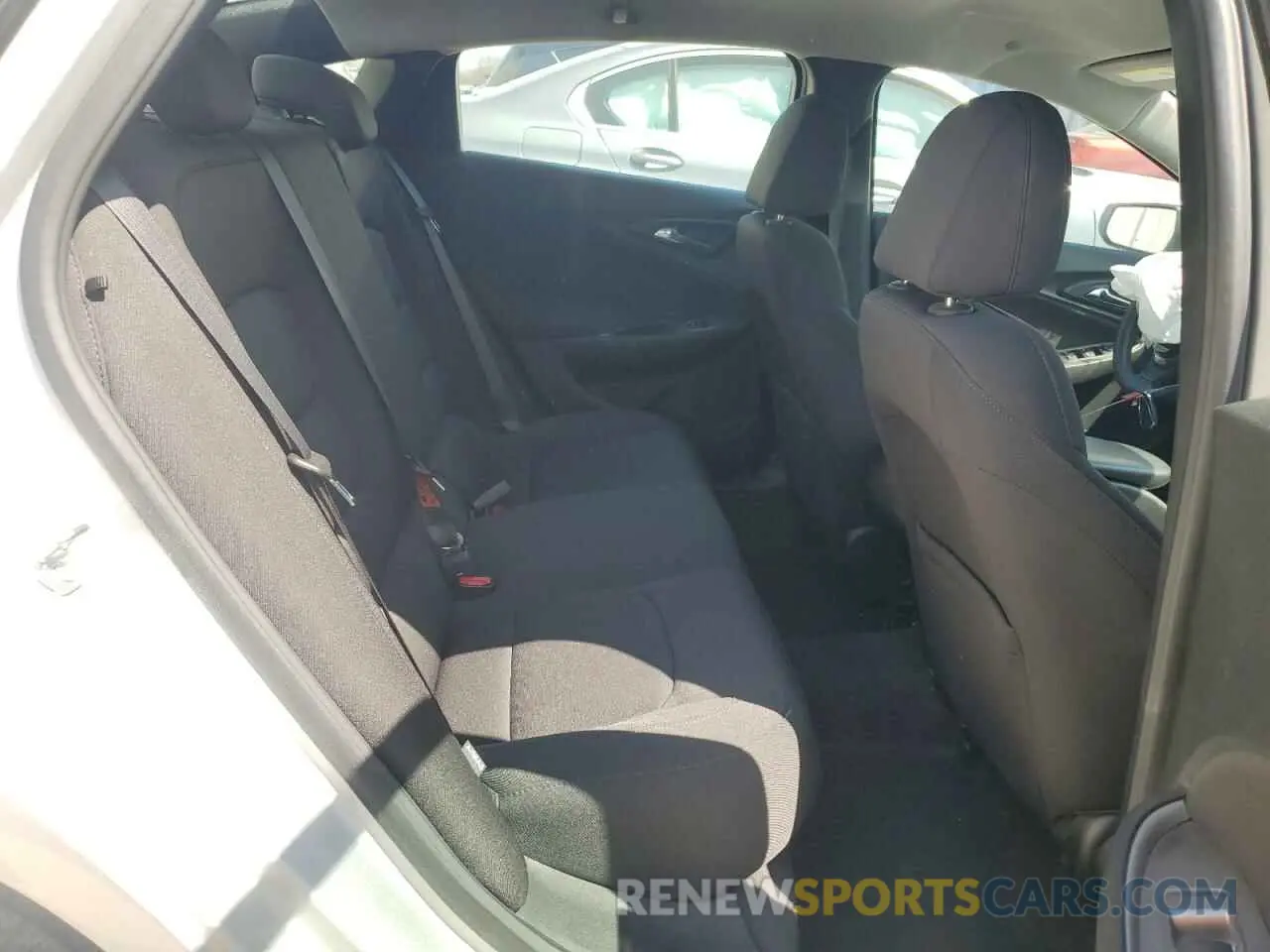 10 Photograph of a damaged car 1G1ZC5ST2KF203743 CHEVROLET MALIBU 2019