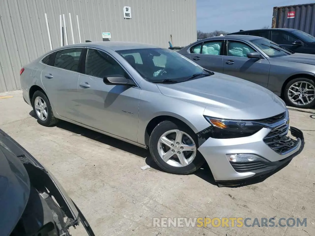 4 Photograph of a damaged car 1G1ZC5ST2KF203743 CHEVROLET MALIBU 2019