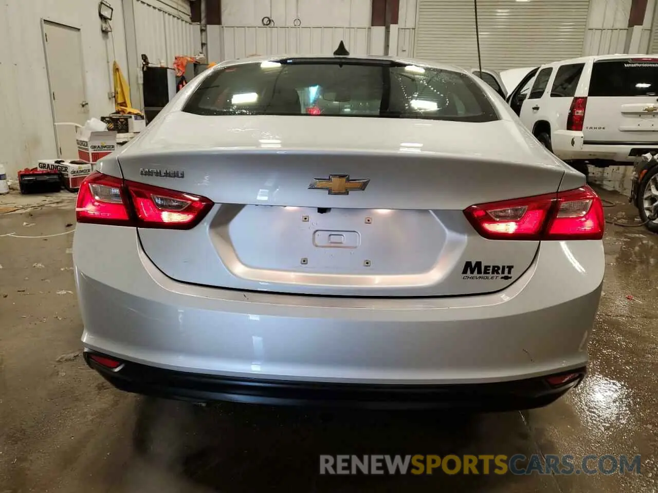 6 Photograph of a damaged car 1G1ZC5ST4KF183365 CHEVROLET MALIBU 2019