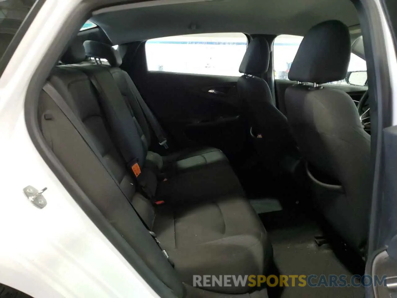 10 Photograph of a damaged car 1G1ZC5ST6KF161402 CHEVROLET MALIBU 2019