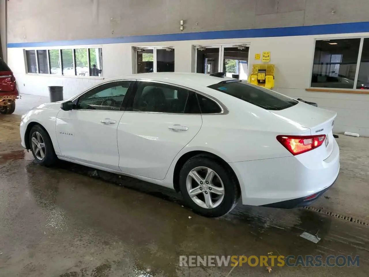 2 Photograph of a damaged car 1G1ZC5ST6KF161402 CHEVROLET MALIBU 2019