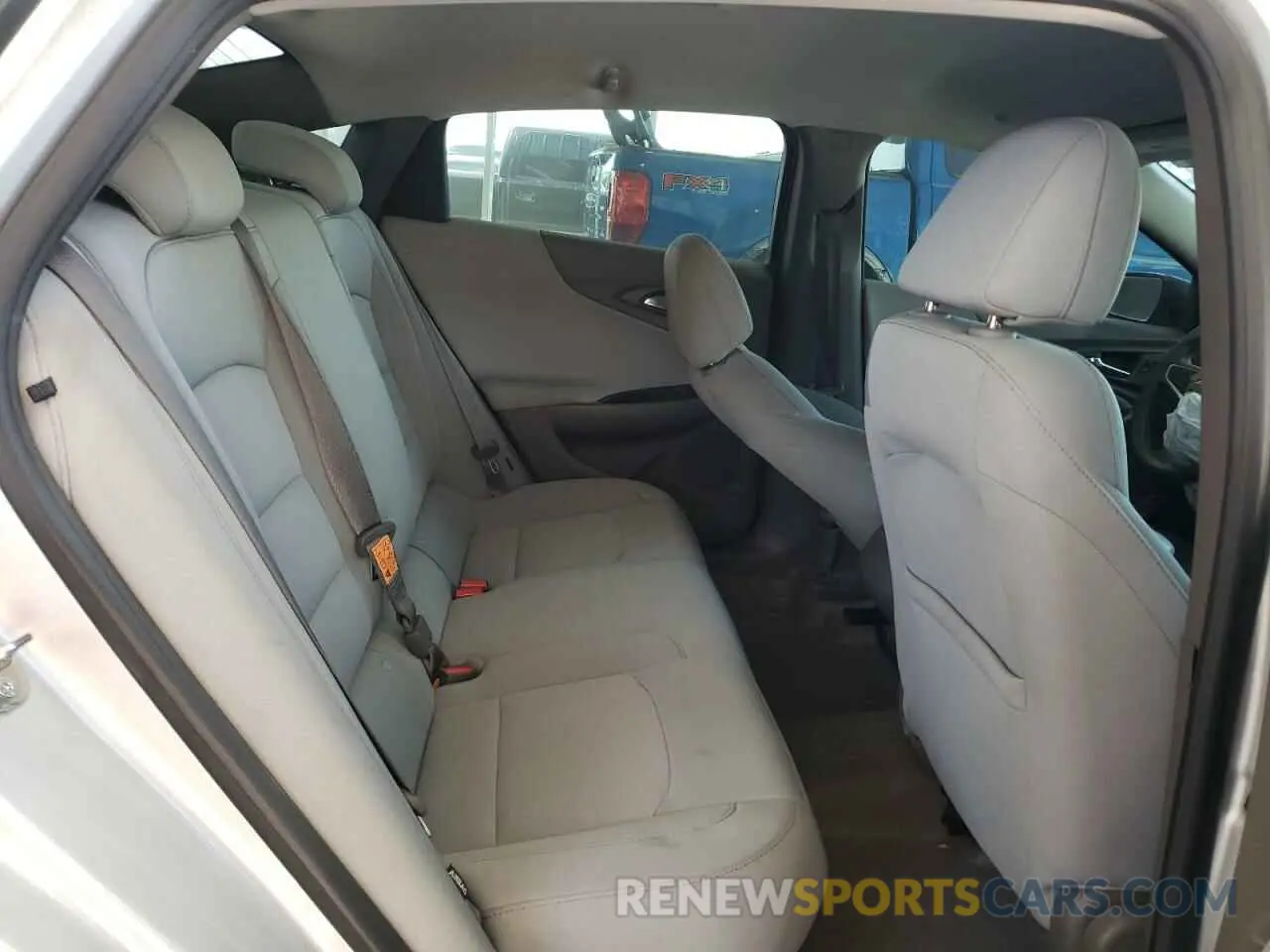 10 Photograph of a damaged car 1G1ZC5ST6KF170519 CHEVROLET MALIBU 2019