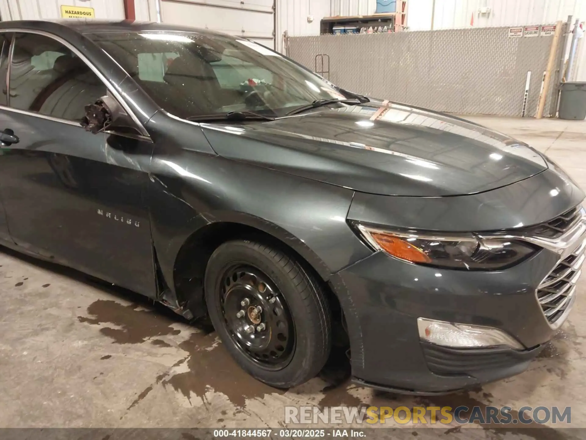 17 Photograph of a damaged car 1G1ZC5ST7KF140235 CHEVROLET MALIBU 2019