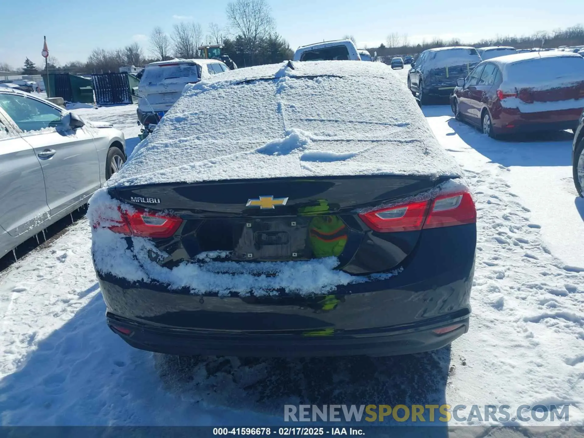 15 Photograph of a damaged car 1G1ZC5ST9KF135456 CHEVROLET MALIBU 2019