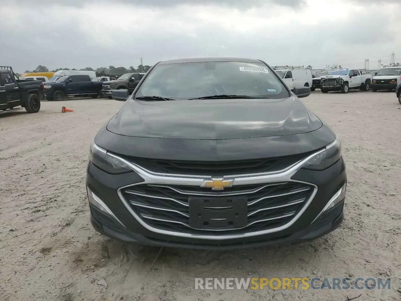 5 Photograph of a damaged car 1G1ZC5STXKF171088 CHEVROLET MALIBU 2019