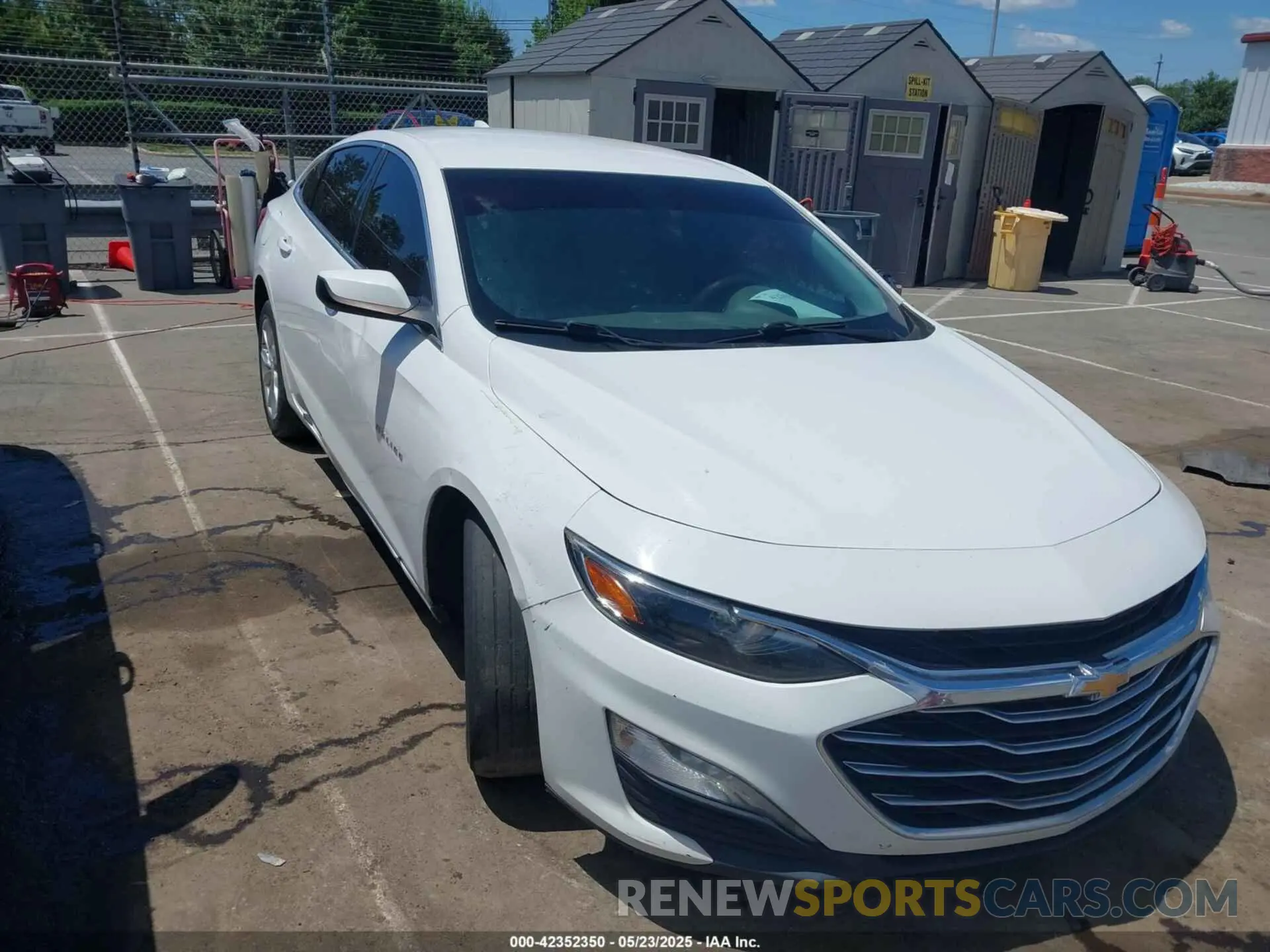 1 Photograph of a damaged car 1G1ZD5ST0KF104979 CHEVROLET MALIBU 2019