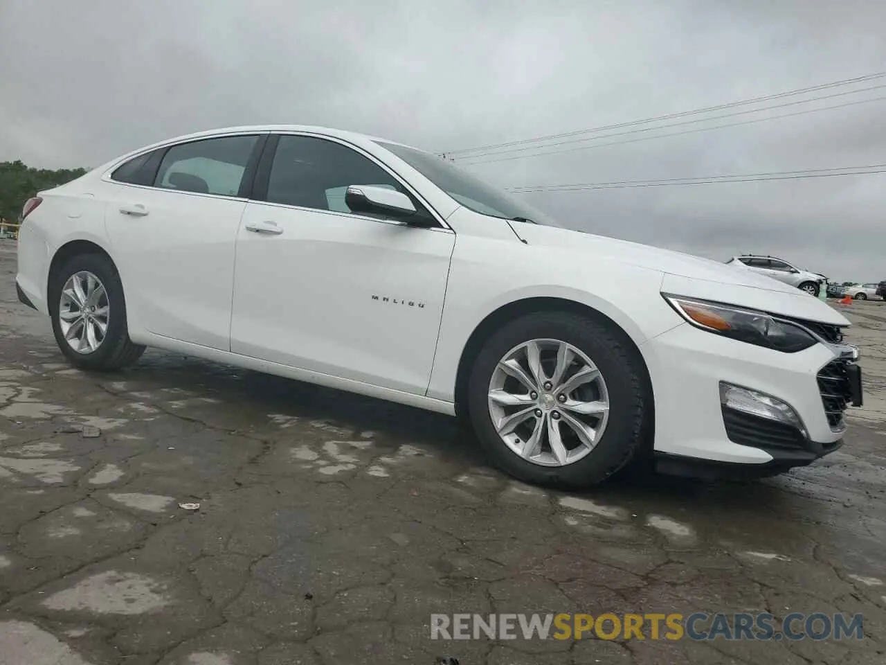 4 Photograph of a damaged car 1G1ZD5ST0KF107090 CHEVROLET MALIBU 2019