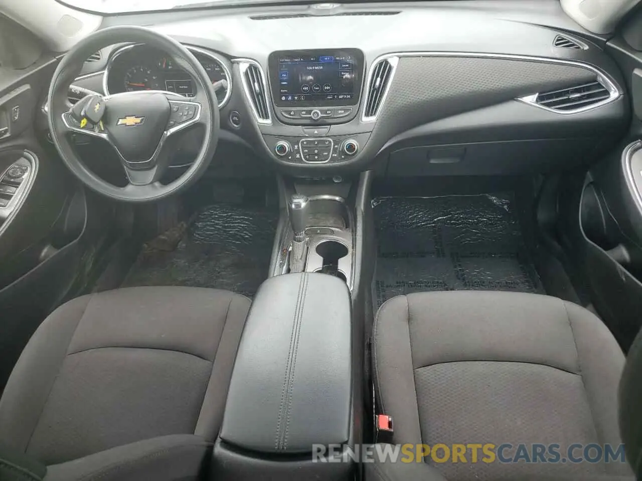 8 Photograph of a damaged car 1G1ZD5ST0KF107090 CHEVROLET MALIBU 2019