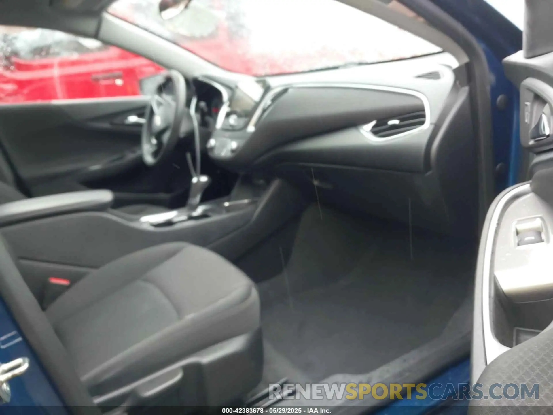 5 Photograph of a damaged car 1G1ZD5ST0KF118655 CHEVROLET MALIBU 2019