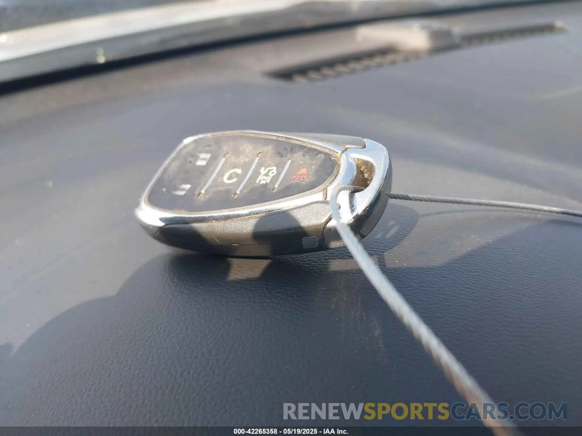 11 Photograph of a damaged car 1G1ZD5ST0KF120020 CHEVROLET MALIBU 2019