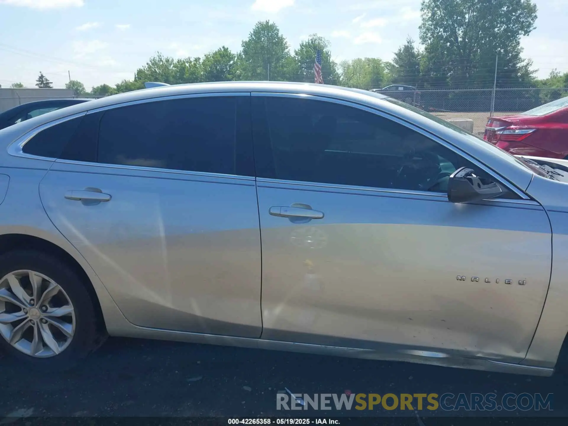 13 Photograph of a damaged car 1G1ZD5ST0KF120020 CHEVROLET MALIBU 2019