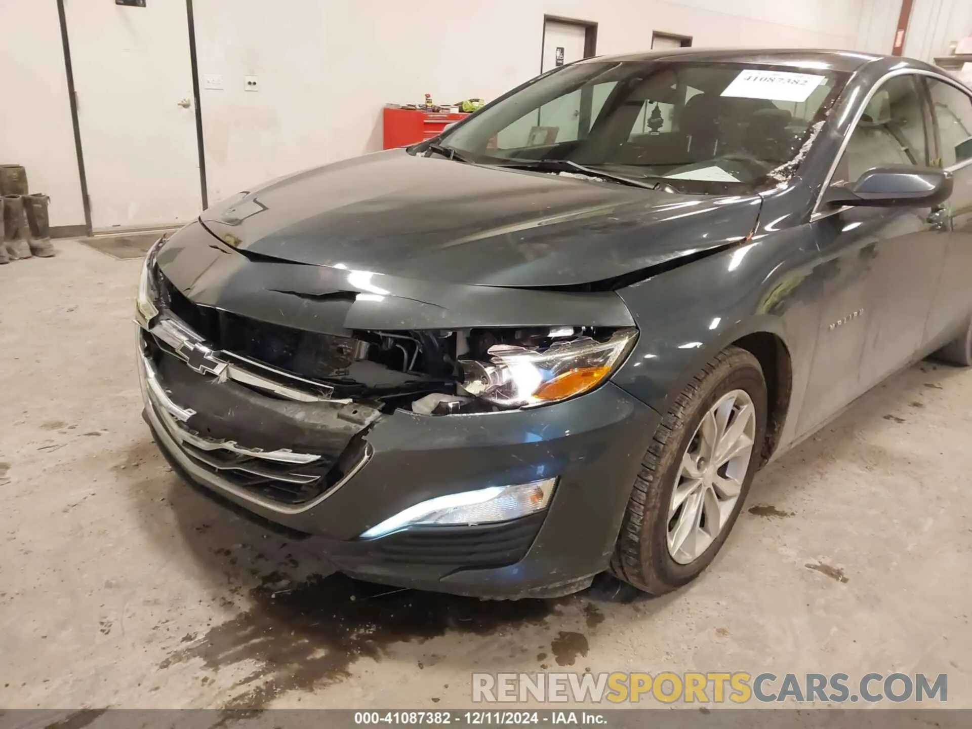 6 Photograph of a damaged car 1G1ZD5ST0KF128599 CHEVROLET MALIBU 2019