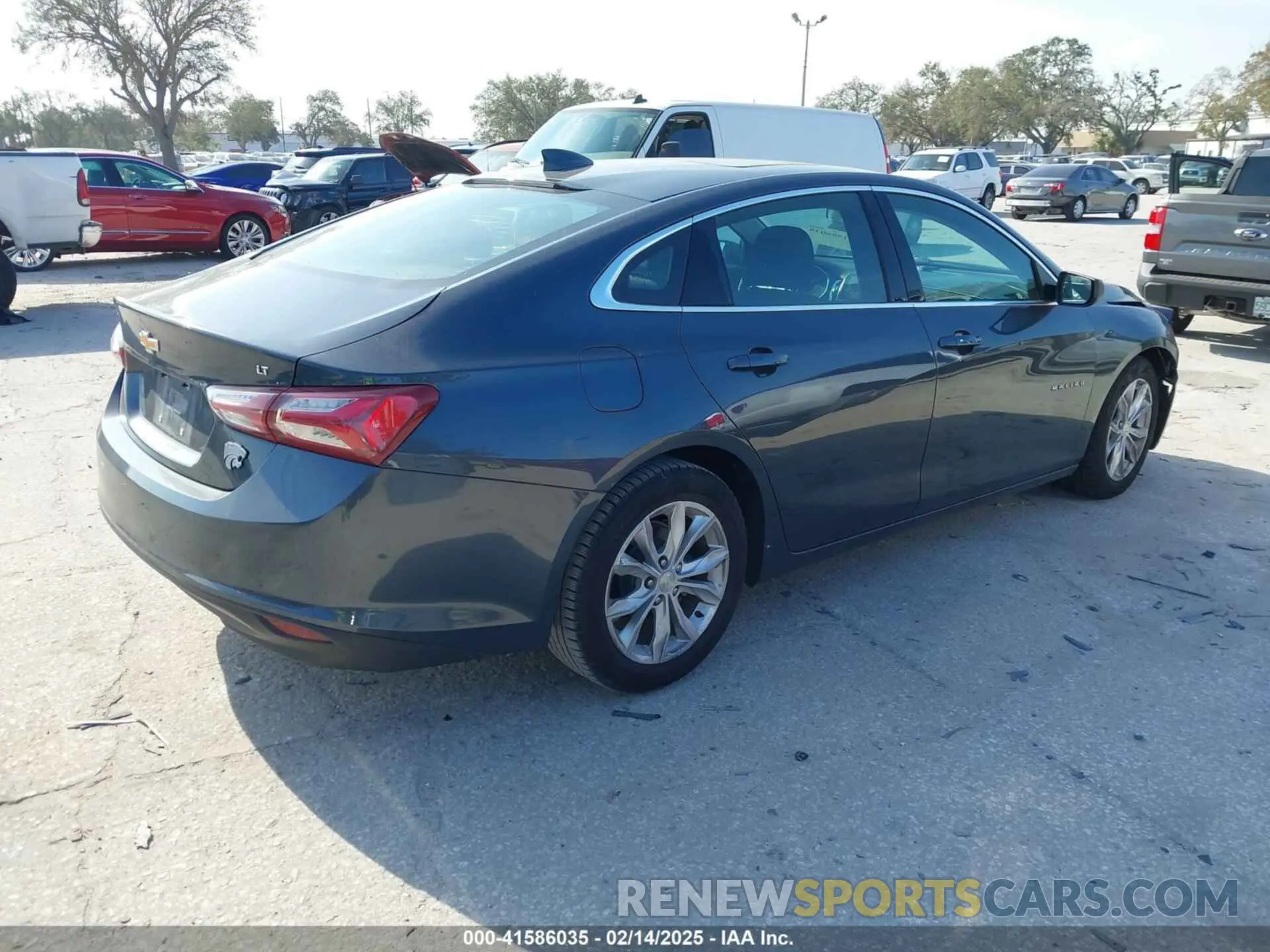 4 Photograph of a damaged car 1G1ZD5ST0KF140137 CHEVROLET MALIBU 2019