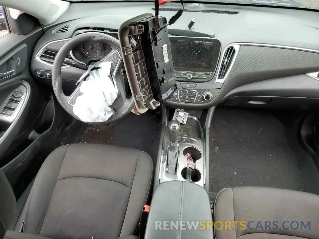 8 Photograph of a damaged car 1G1ZD5ST0KF159562 CHEVROLET MALIBU 2019