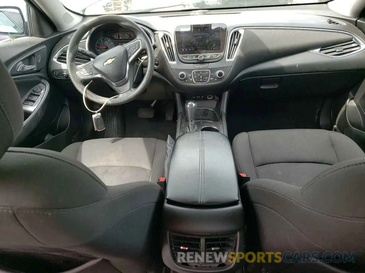 8 Photograph of a damaged car 1G1ZD5ST0KF161652 CHEVROLET MALIBU 2019