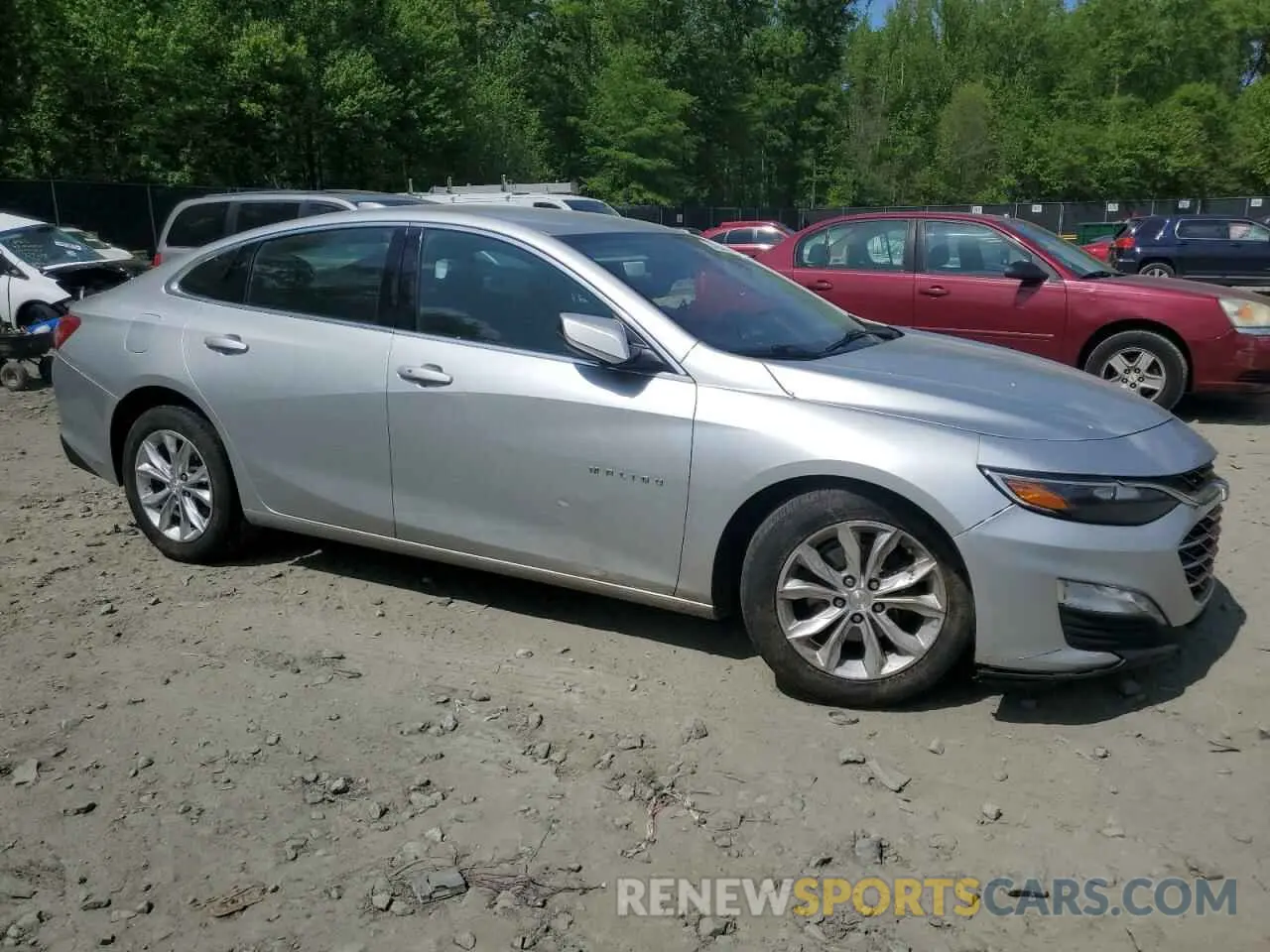 4 Photograph of a damaged car 1G1ZD5ST0KF161747 CHEVROLET MALIBU 2019