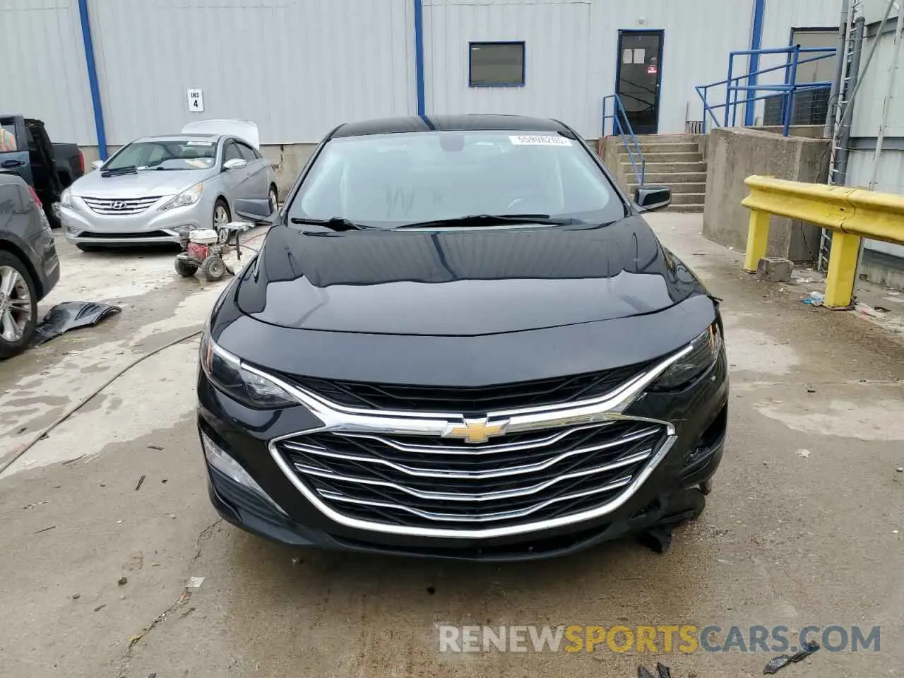 5 Photograph of a damaged car 1G1ZD5ST0KF167807 CHEVROLET MALIBU 2019