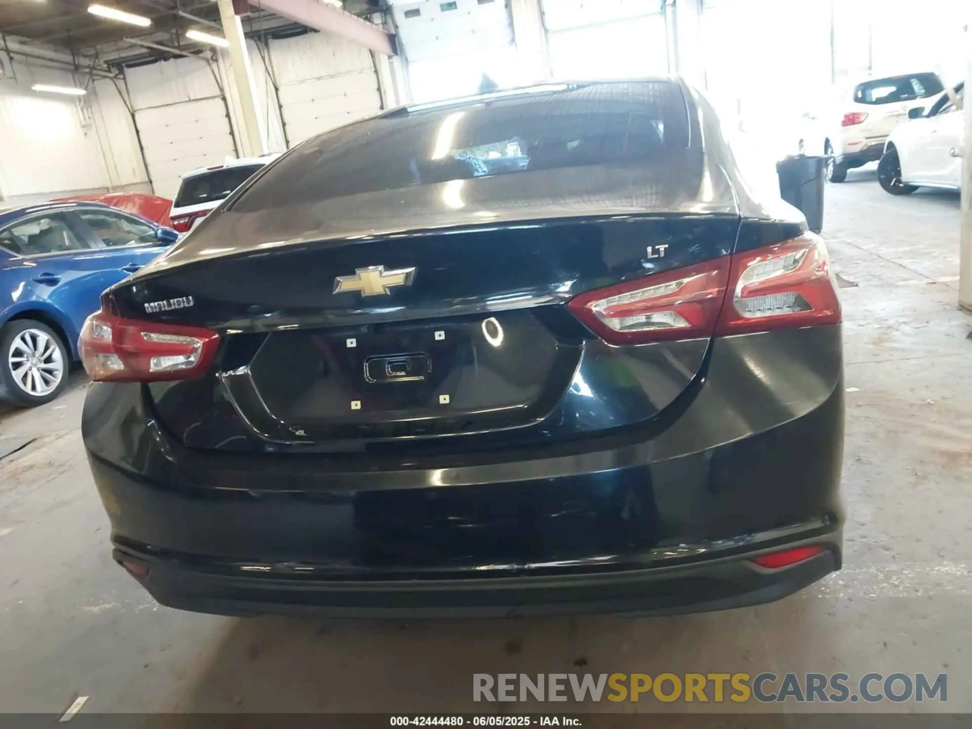16 Photograph of a damaged car 1G1ZD5ST1KF114260 CHEVROLET MALIBU 2019