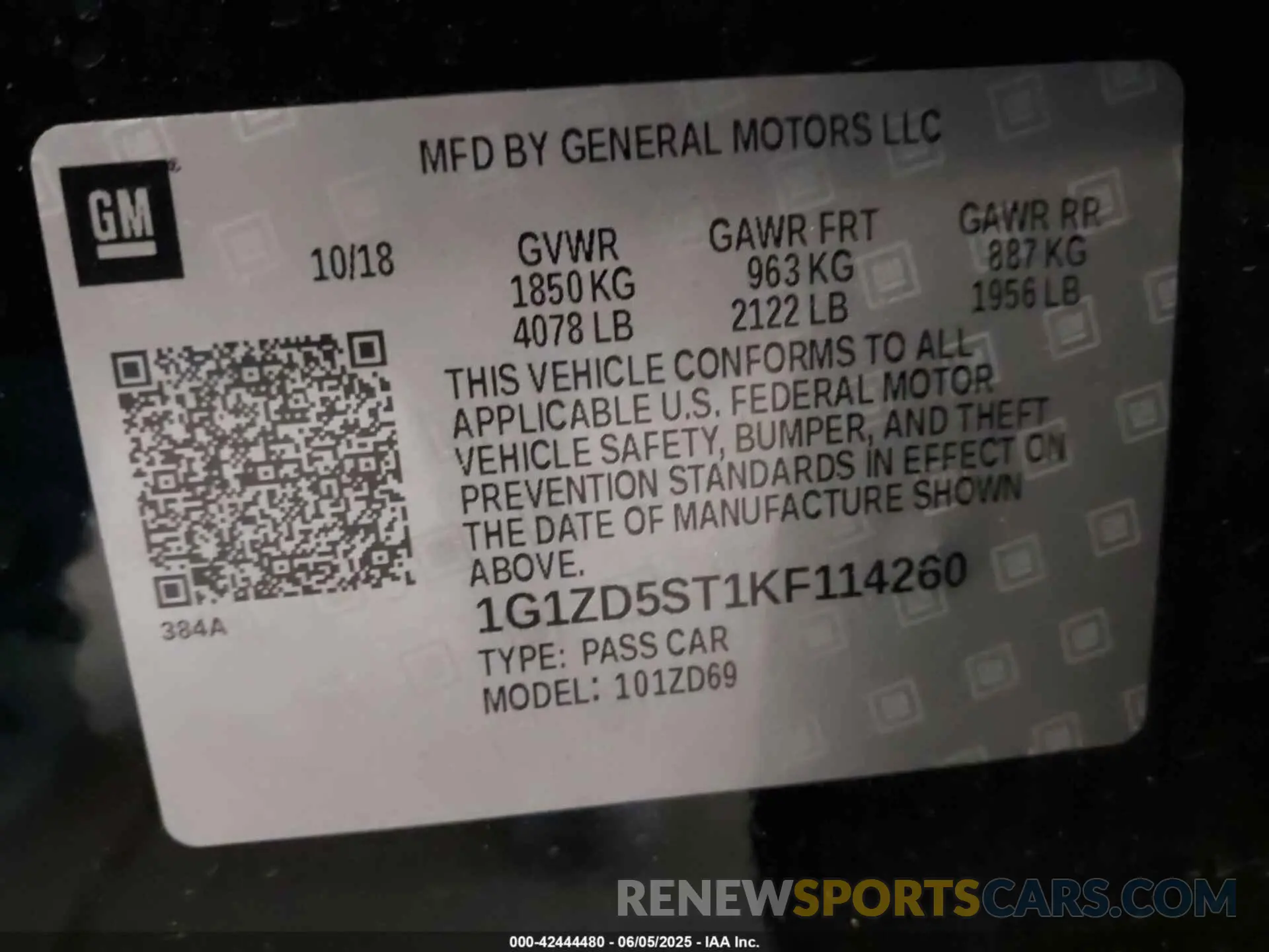 9 Photograph of a damaged car 1G1ZD5ST1KF114260 CHEVROLET MALIBU 2019