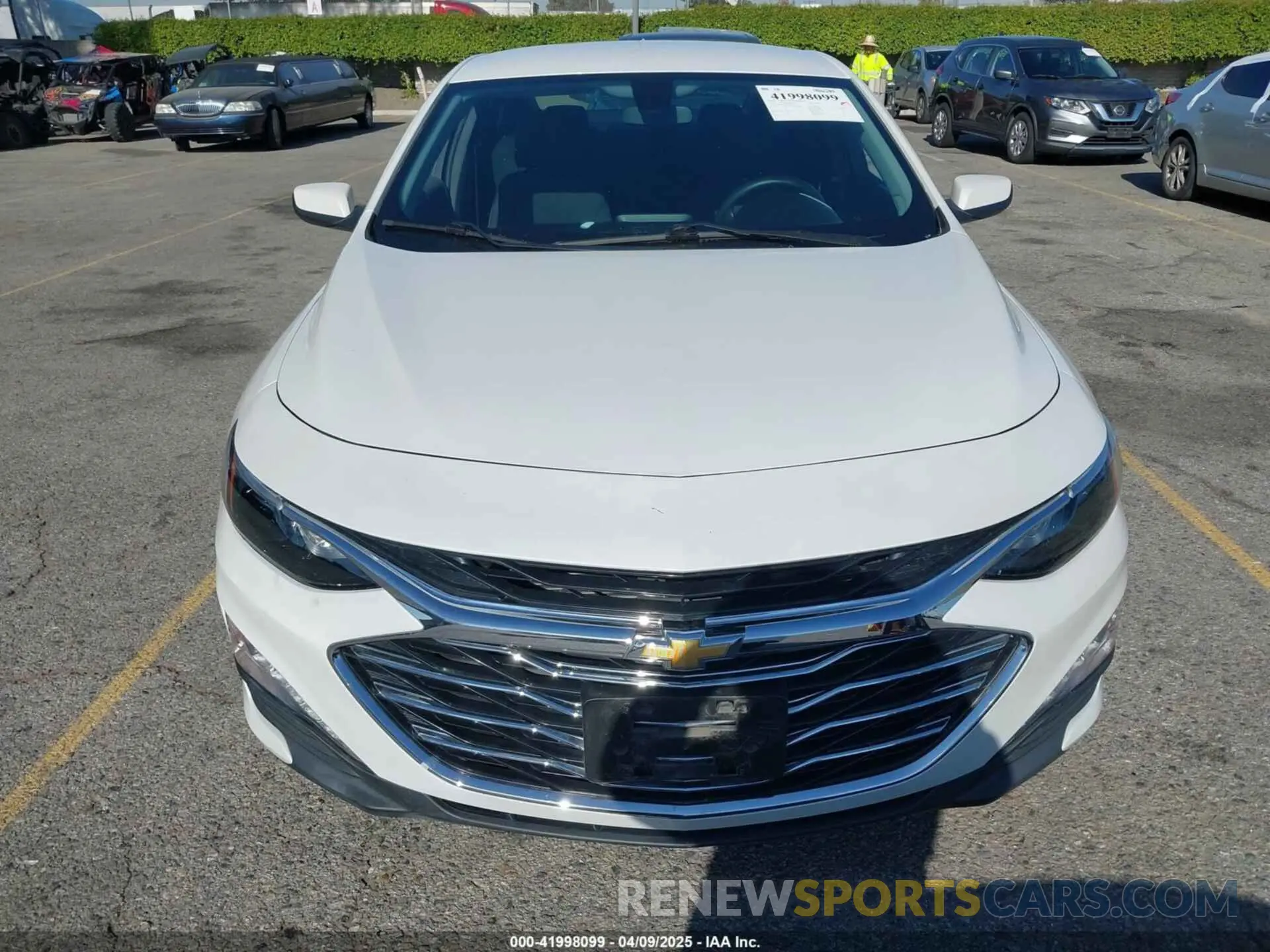 12 Photograph of a damaged car 1G1ZD5ST1KF115201 CHEVROLET MALIBU 2019
