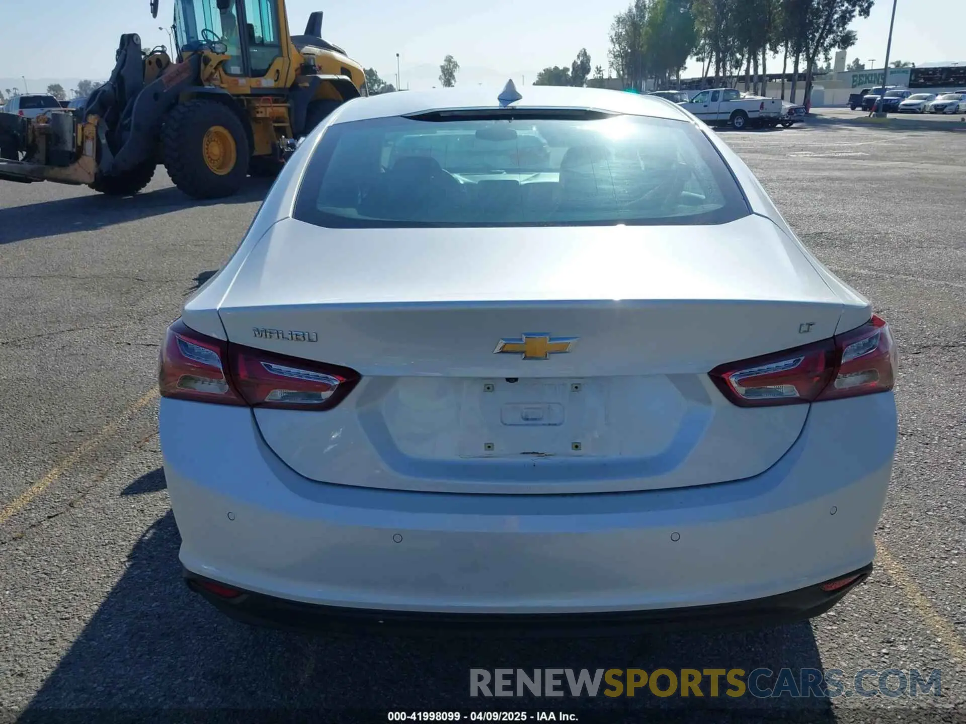 16 Photograph of a damaged car 1G1ZD5ST1KF115201 CHEVROLET MALIBU 2019