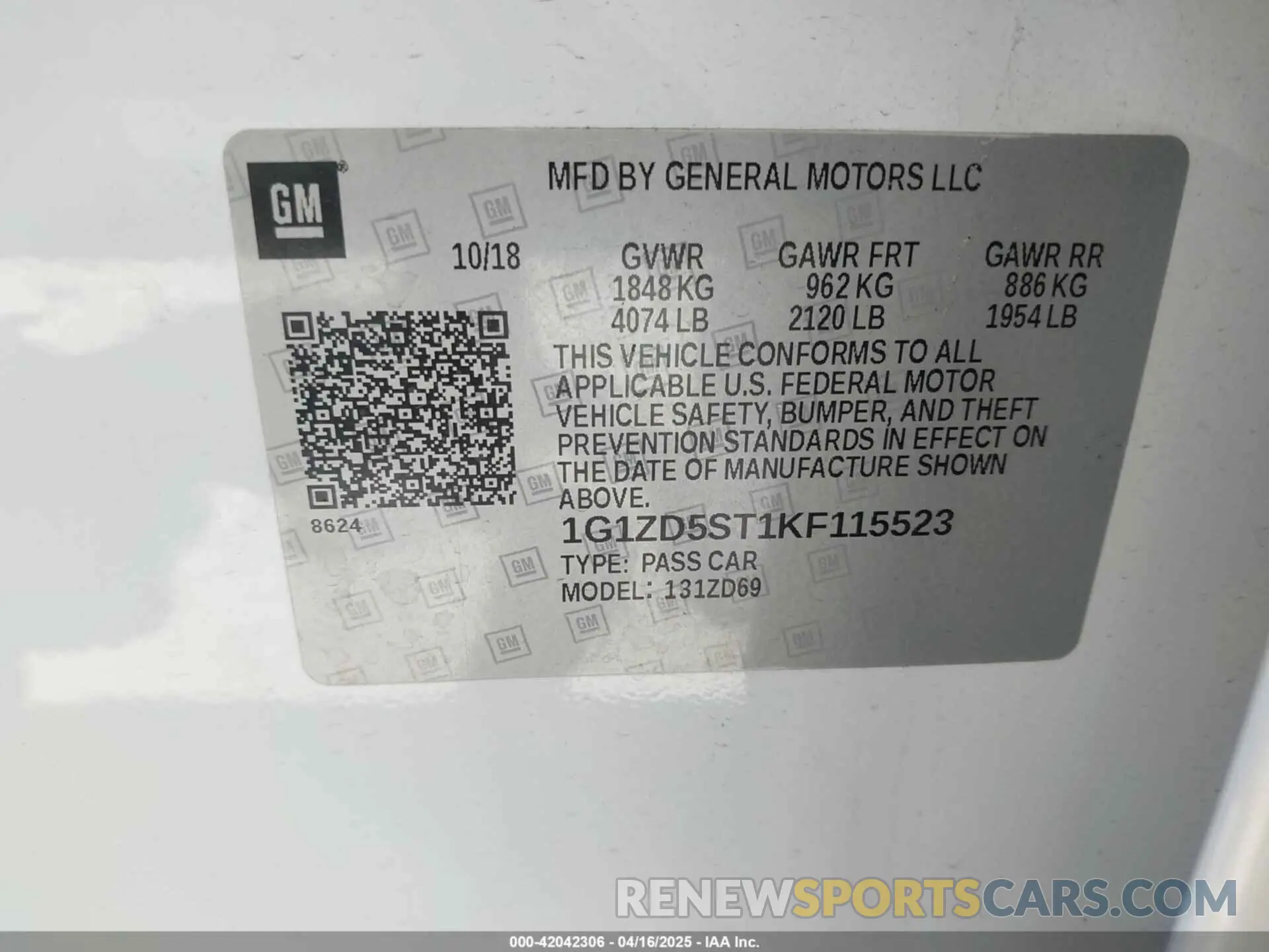 9 Photograph of a damaged car 1G1ZD5ST1KF115523 CHEVROLET MALIBU 2019