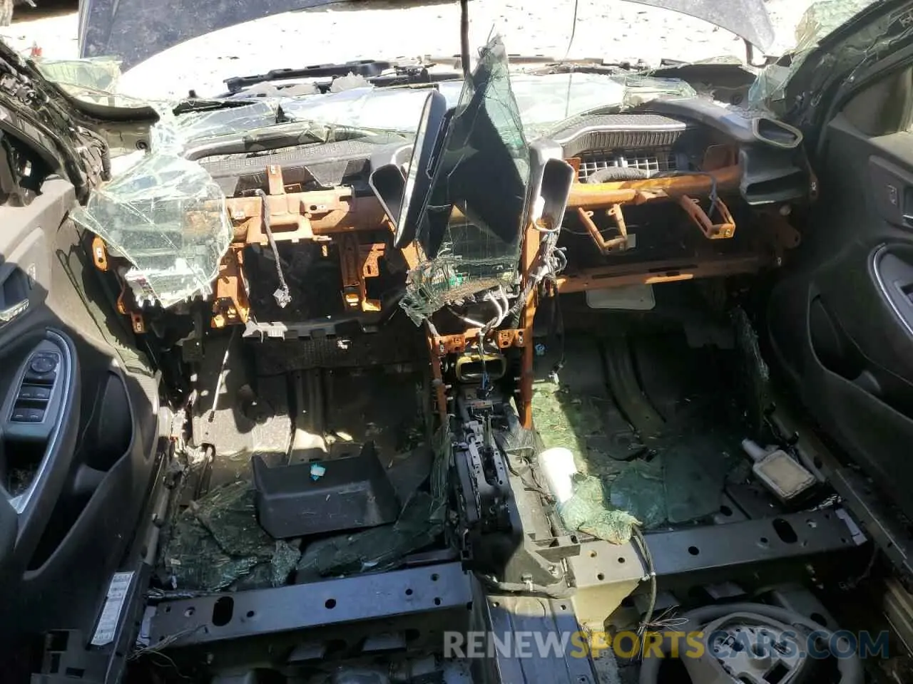 8 Photograph of a damaged car 1G1ZD5ST1KF127042 CHEVROLET MALIBU 2019