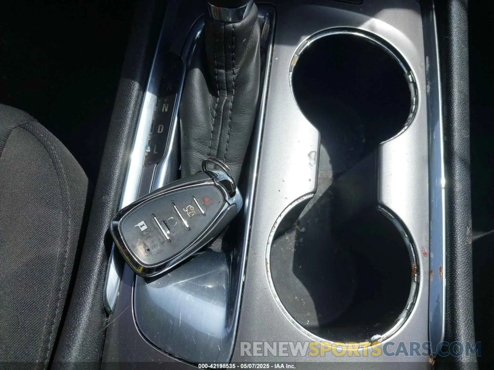 11 Photograph of a damaged car 1G1ZD5ST1KF154029 CHEVROLET MALIBU 2019