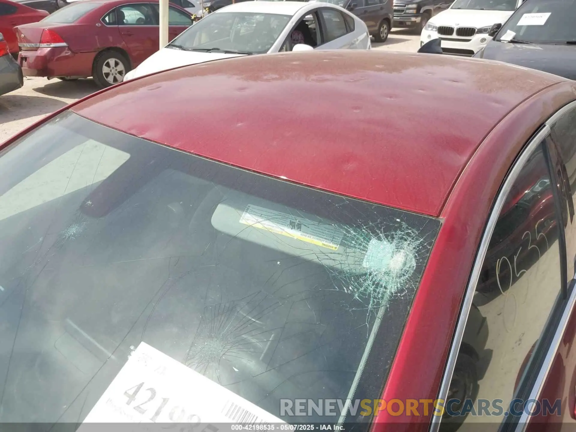 17 Photograph of a damaged car 1G1ZD5ST1KF154029 CHEVROLET MALIBU 2019