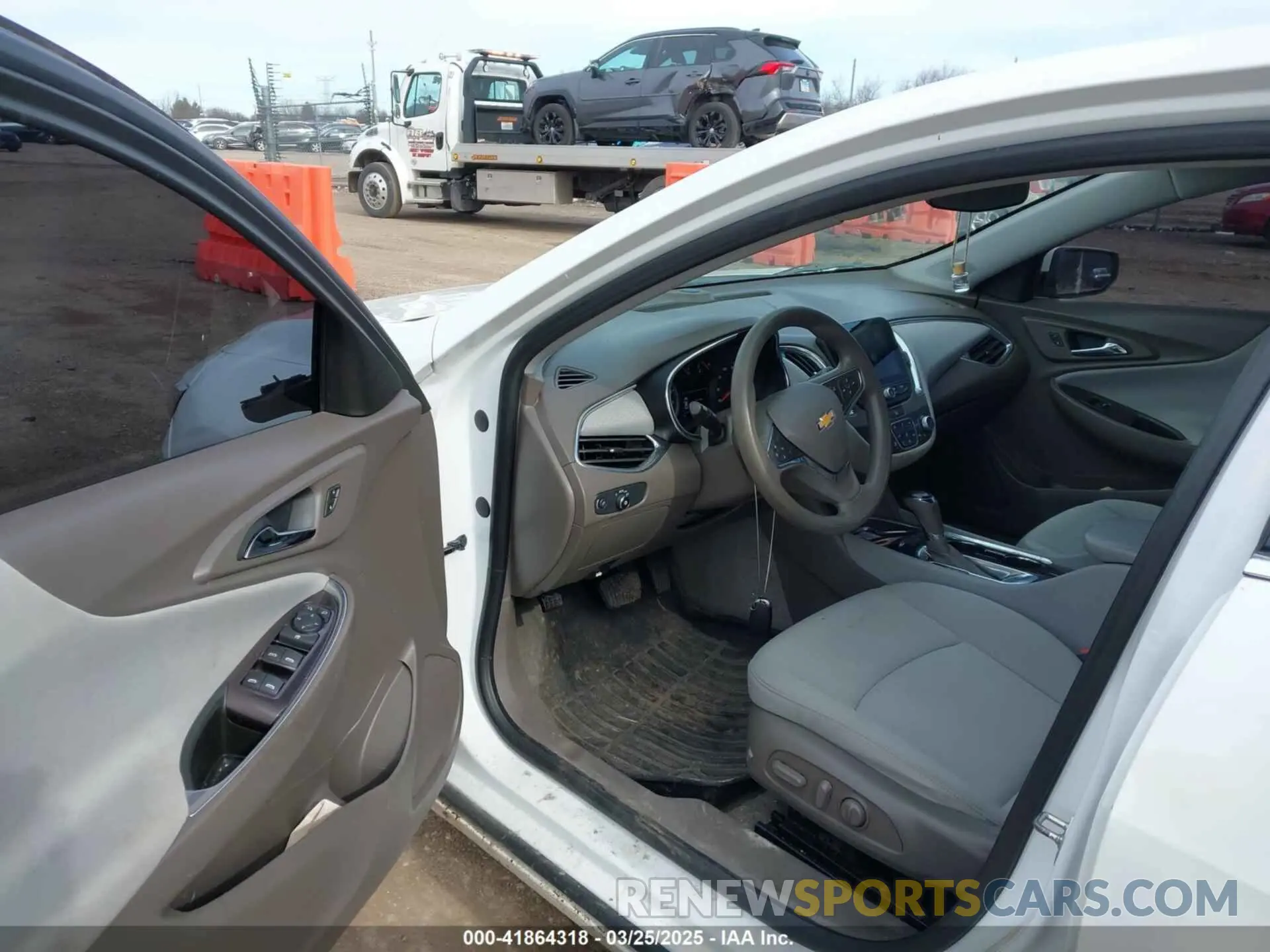 19 Photograph of a damaged car 1G1ZD5ST1KF167962 CHEVROLET MALIBU 2019