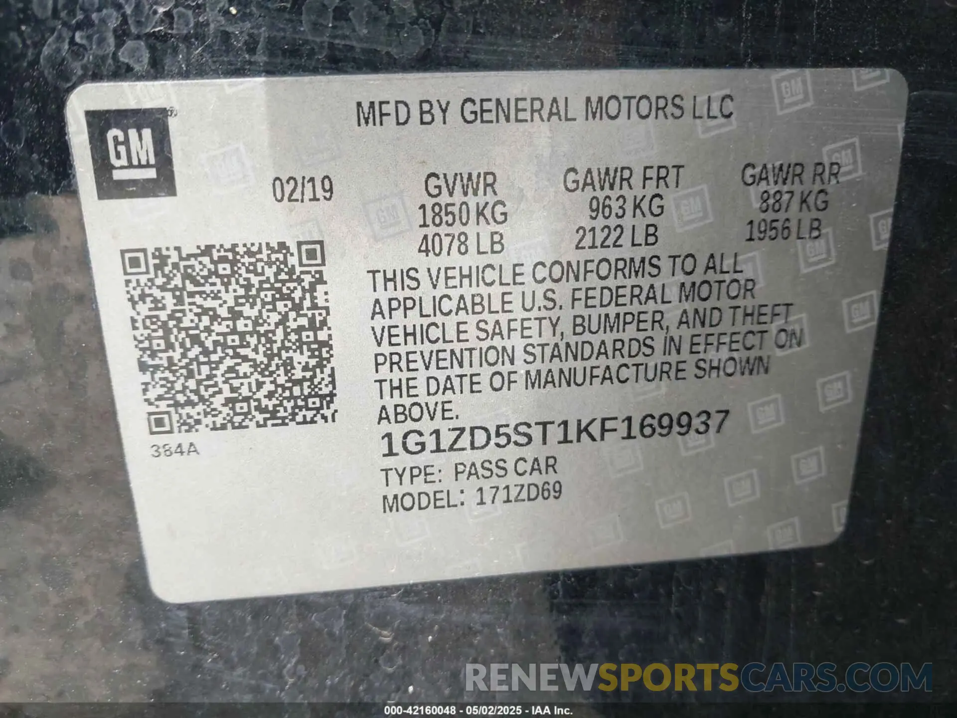 9 Photograph of a damaged car 1G1ZD5ST1KF169937 CHEVROLET MALIBU 2019