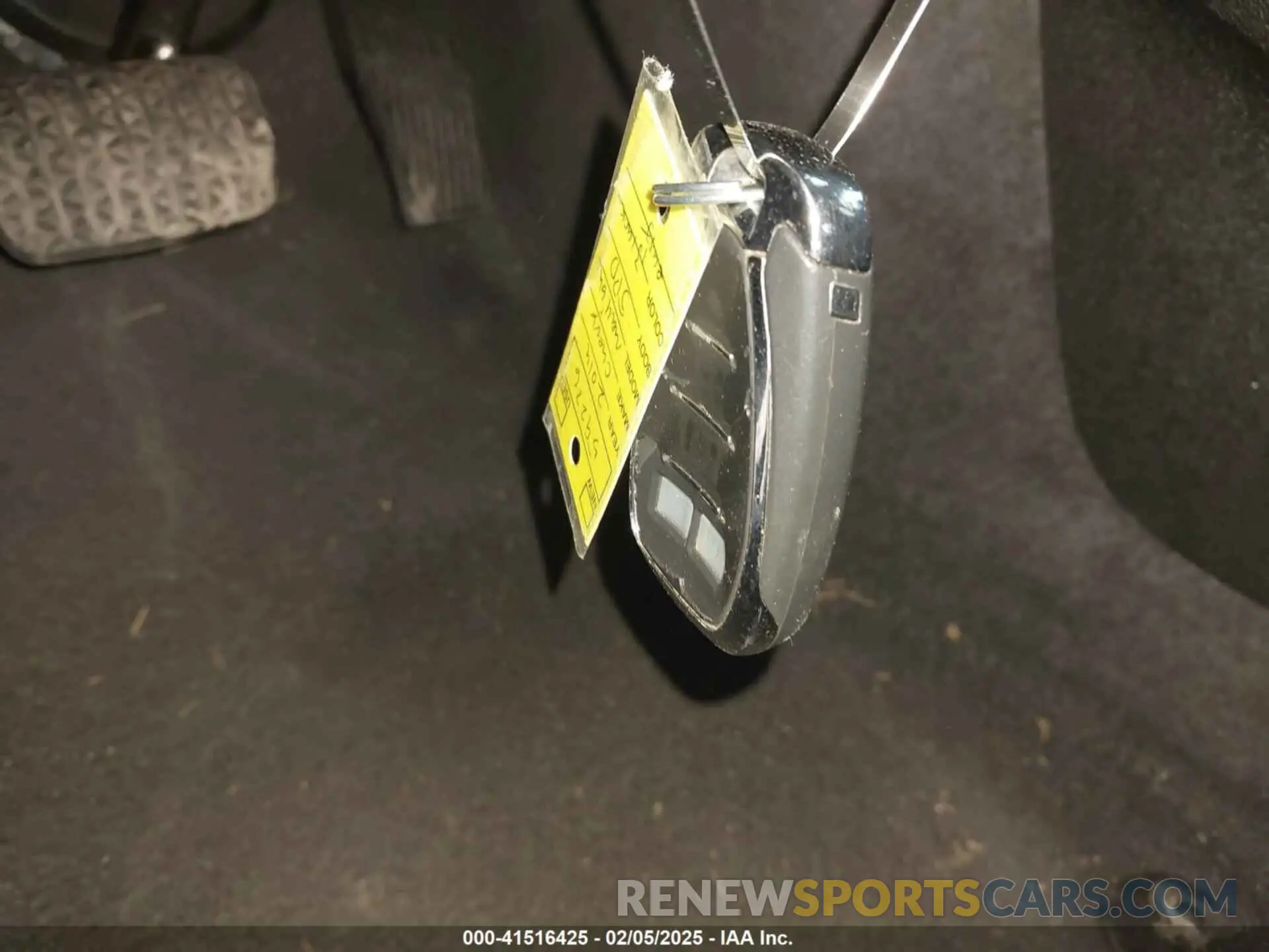 11 Photograph of a damaged car 1G1ZD5ST1KF213788 CHEVROLET MALIBU 2019