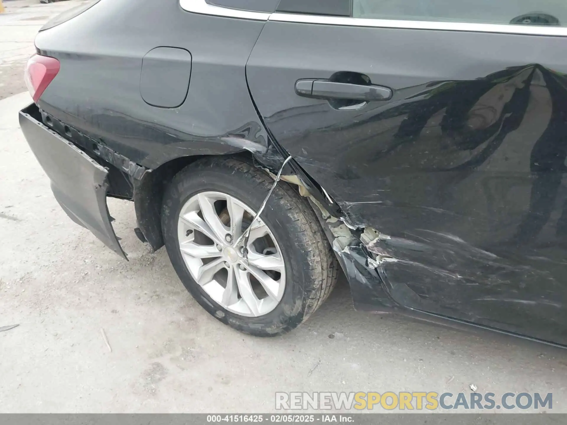 6 Photograph of a damaged car 1G1ZD5ST1KF213788 CHEVROLET MALIBU 2019