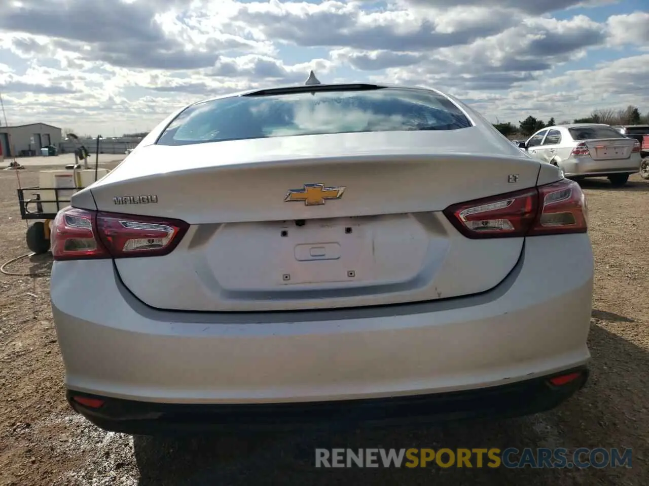 6 Photograph of a damaged car 1G1ZD5ST1KF215556 CHEVROLET MALIBU 2019