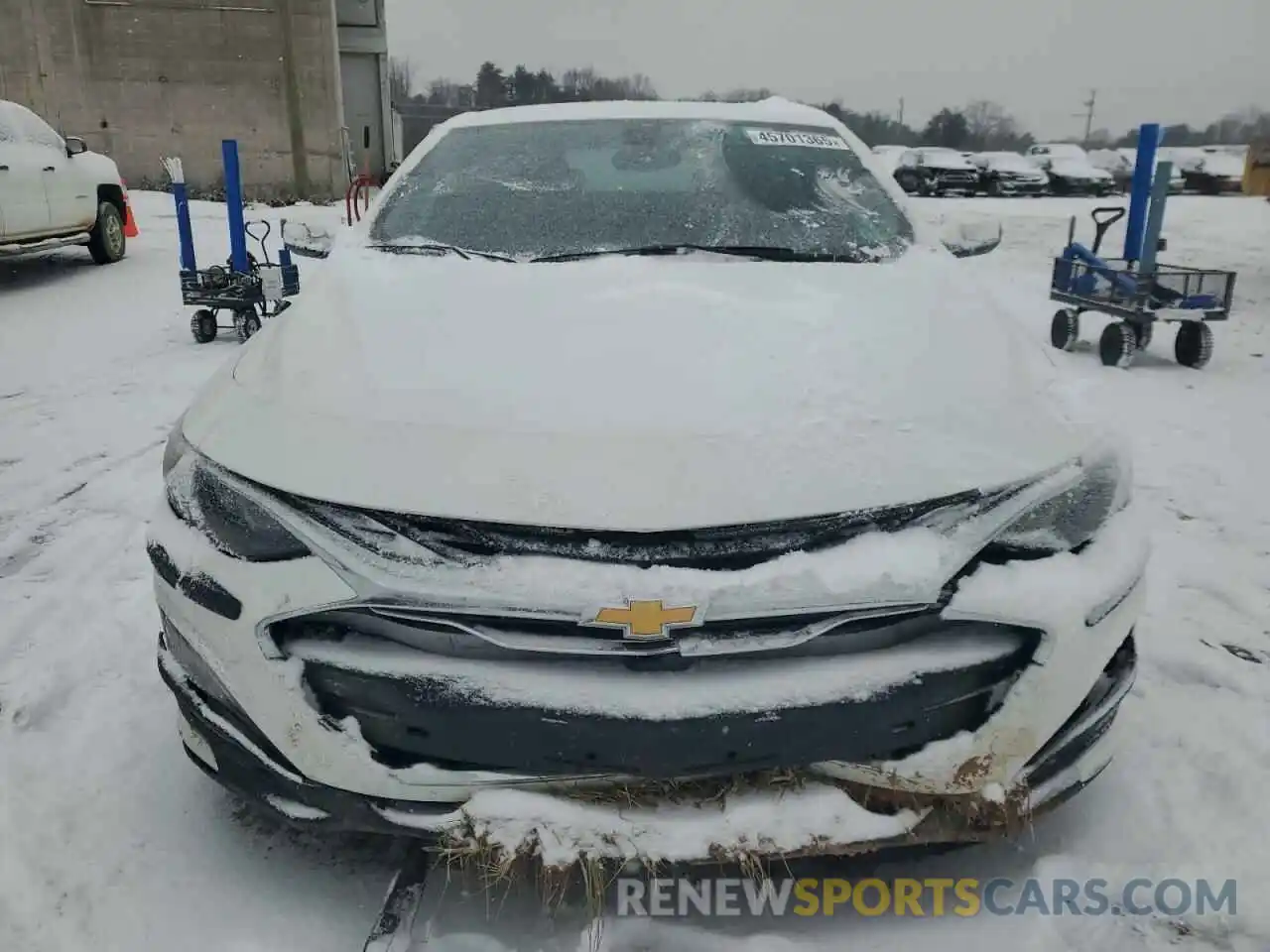 5 Photograph of a damaged car 1G1ZD5ST2KF104661 CHEVROLET MALIBU 2019