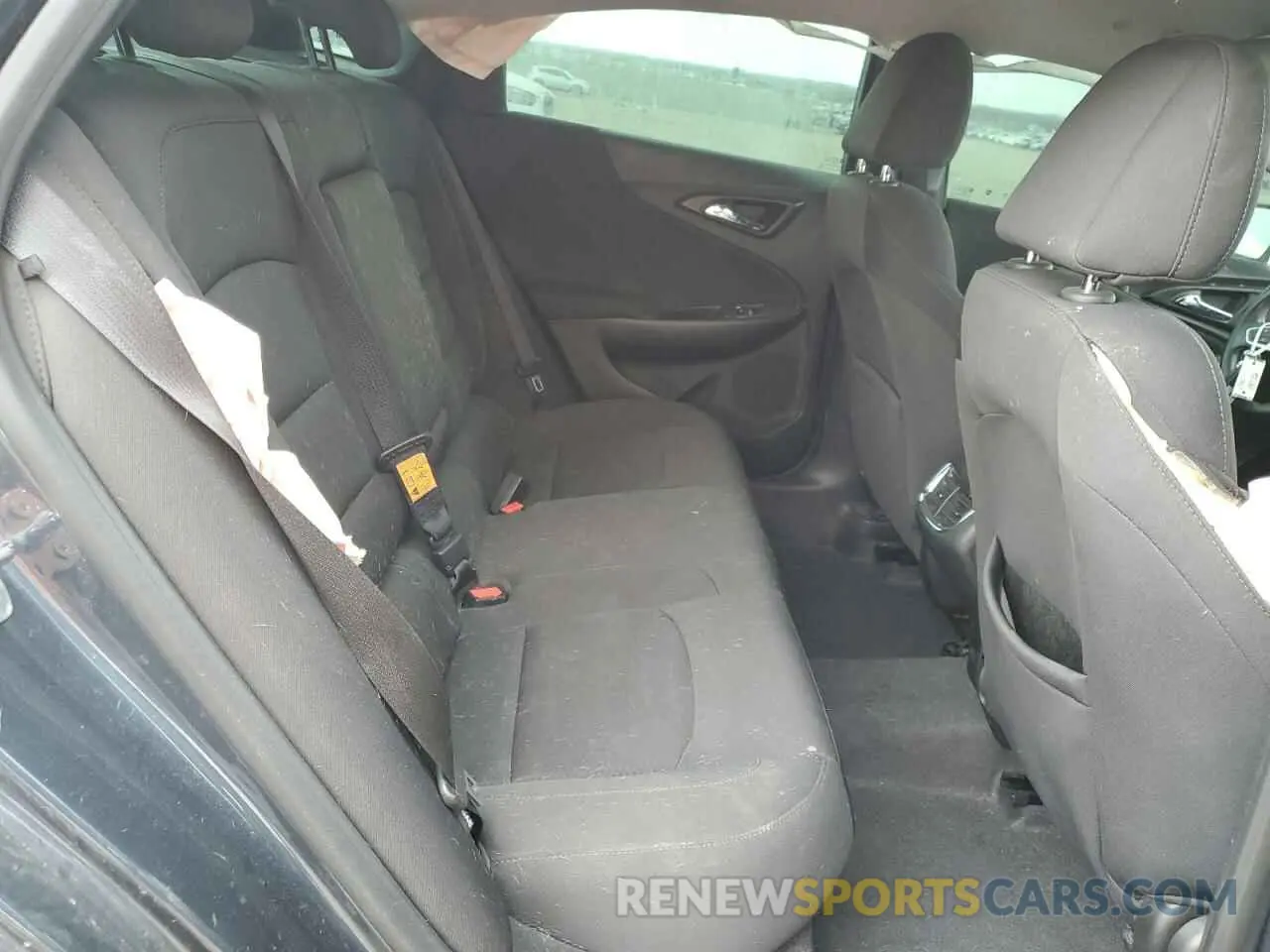 10 Photograph of a damaged car 1G1ZD5ST2KF119726 CHEVROLET MALIBU 2019