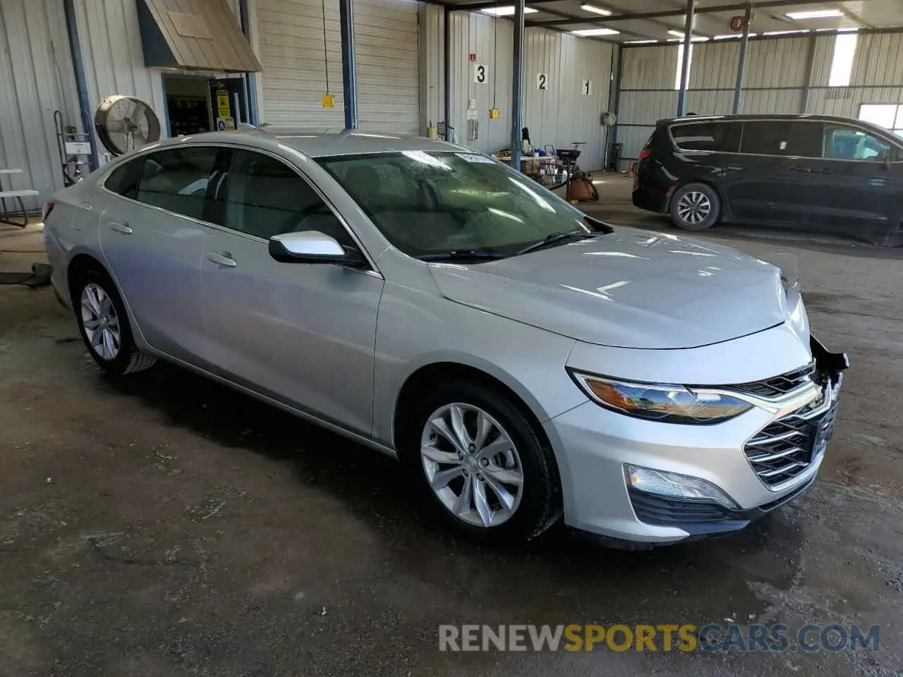 4 Photograph of a damaged car 1G1ZD5ST2KF132718 CHEVROLET MALIBU 2019