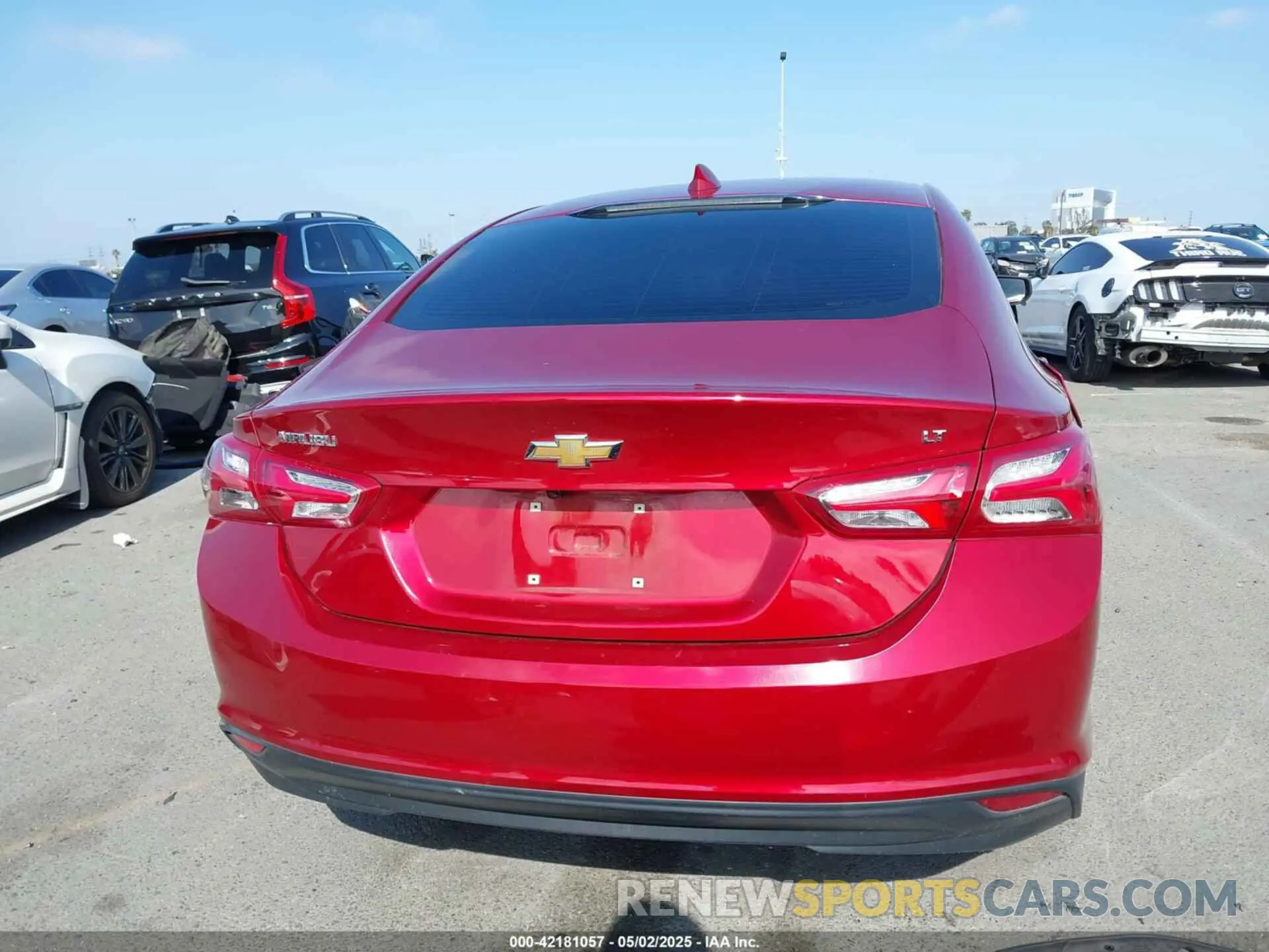 17 Photograph of a damaged car 1G1ZD5ST2KF134016 CHEVROLET MALIBU 2019