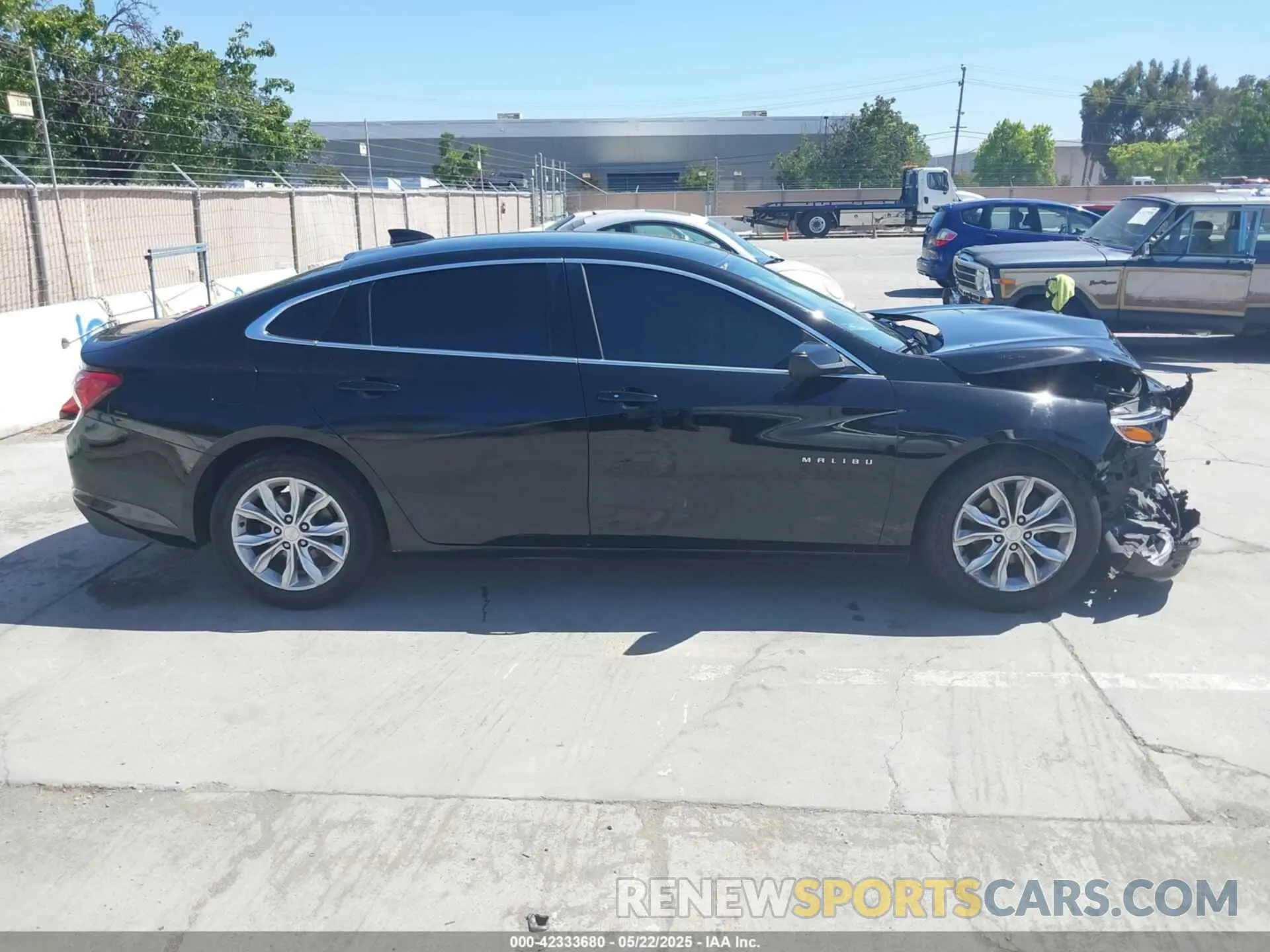 13 Photograph of a damaged car 1G1ZD5ST2KF139135 CHEVROLET MALIBU 2019