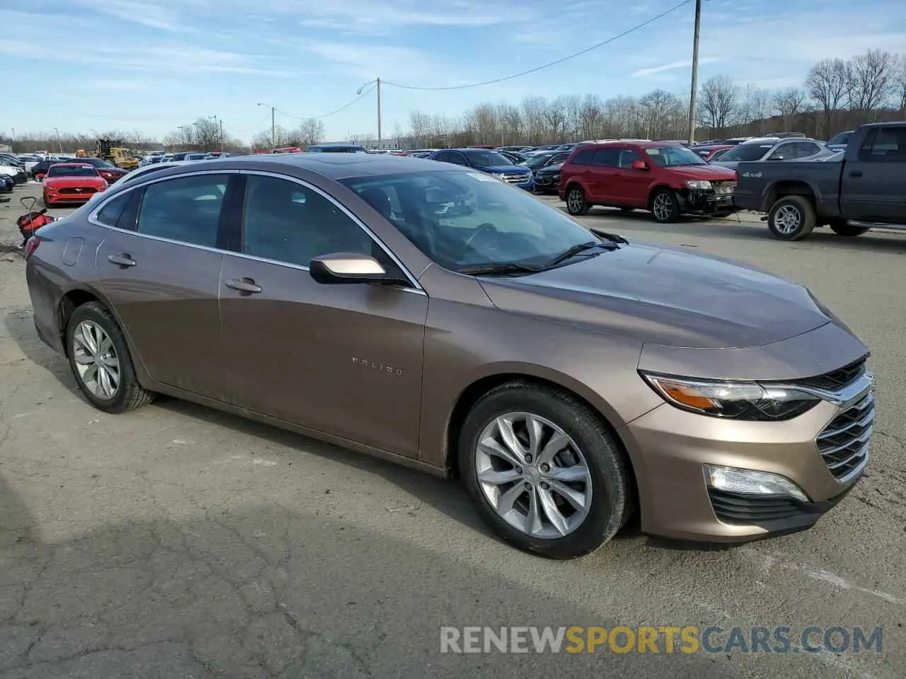 4 Photograph of a damaged car 1G1ZD5ST2KF144867 CHEVROLET MALIBU 2019