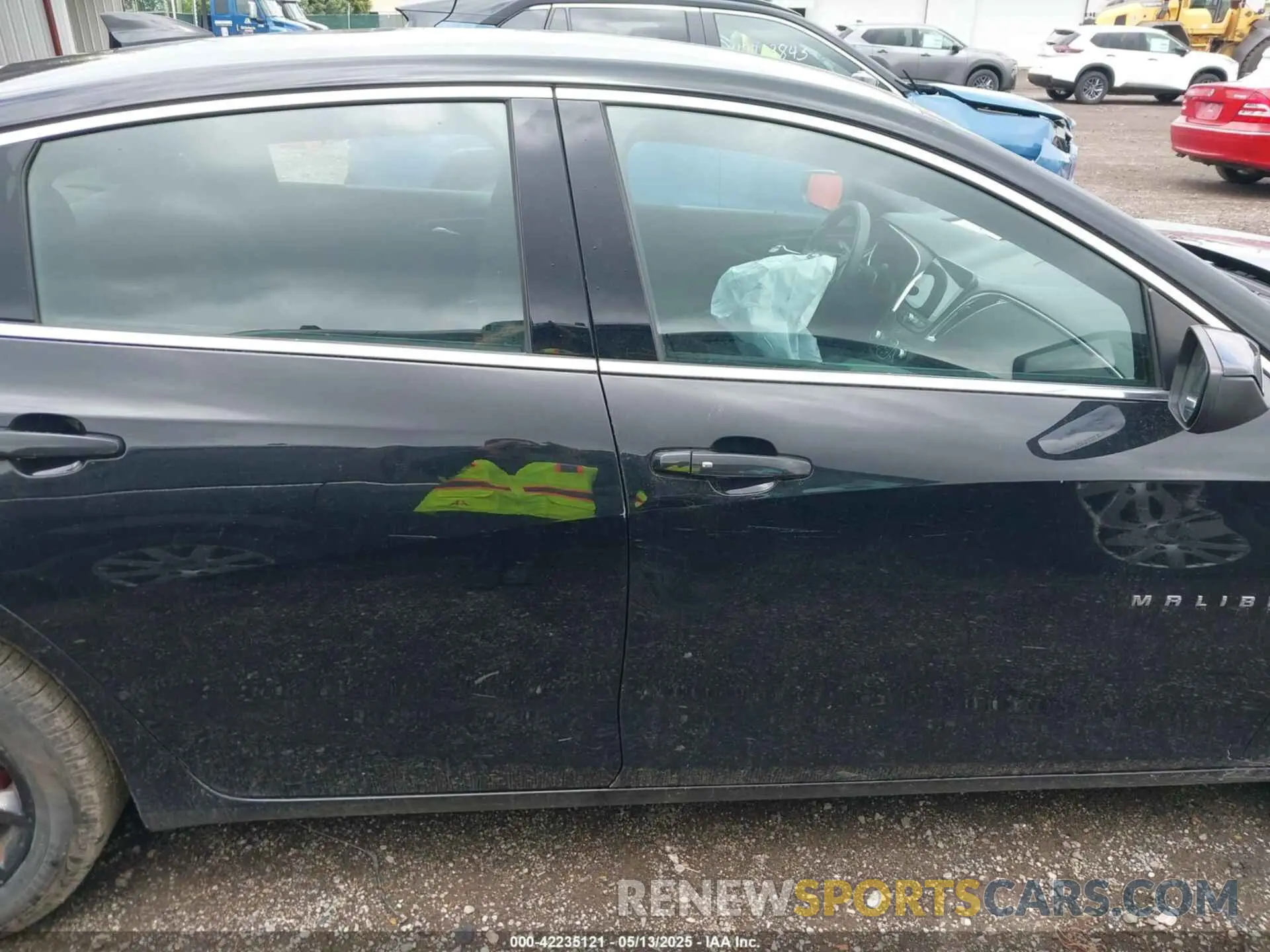 13 Photograph of a damaged car 1G1ZD5ST2KF153908 CHEVROLET MALIBU 2019