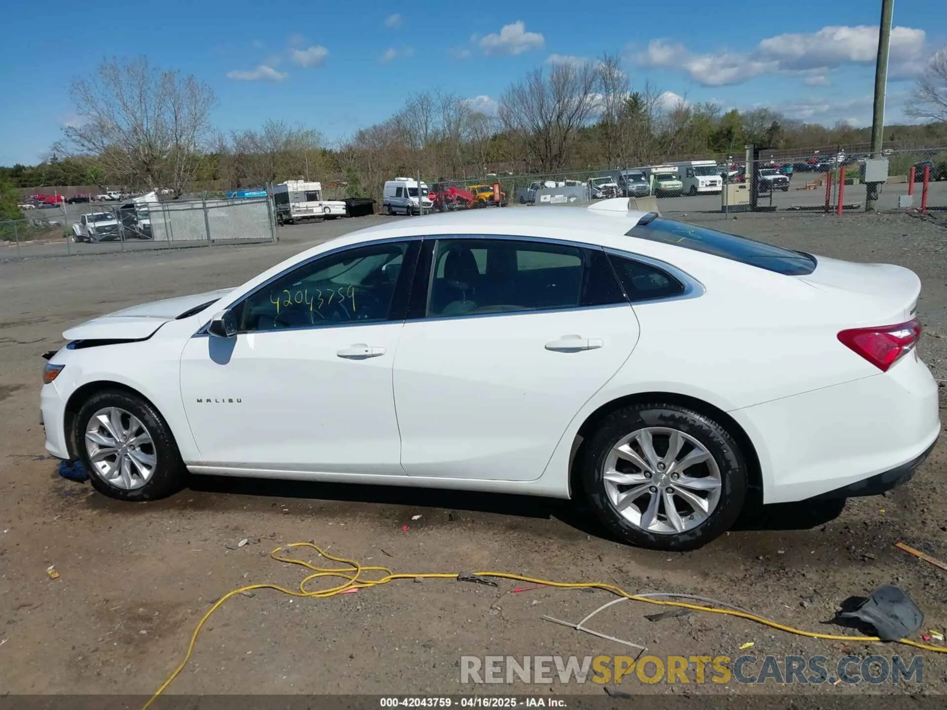 14 Photograph of a damaged car 1G1ZD5ST2KF167095 CHEVROLET MALIBU 2019