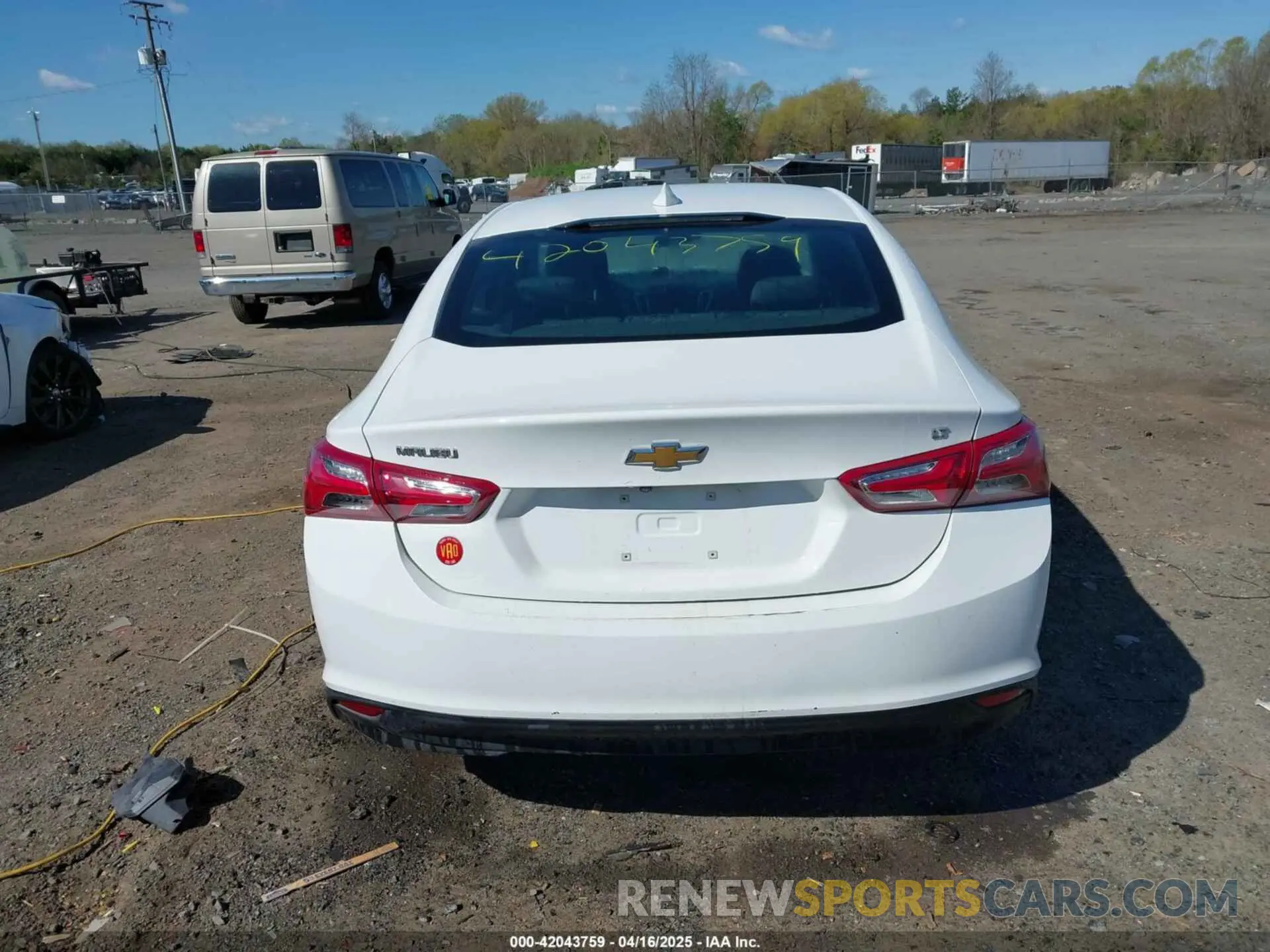 16 Photograph of a damaged car 1G1ZD5ST2KF167095 CHEVROLET MALIBU 2019