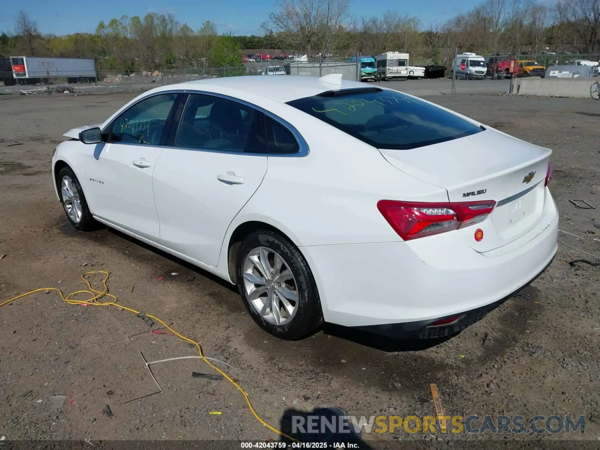 3 Photograph of a damaged car 1G1ZD5ST2KF167095 CHEVROLET MALIBU 2019