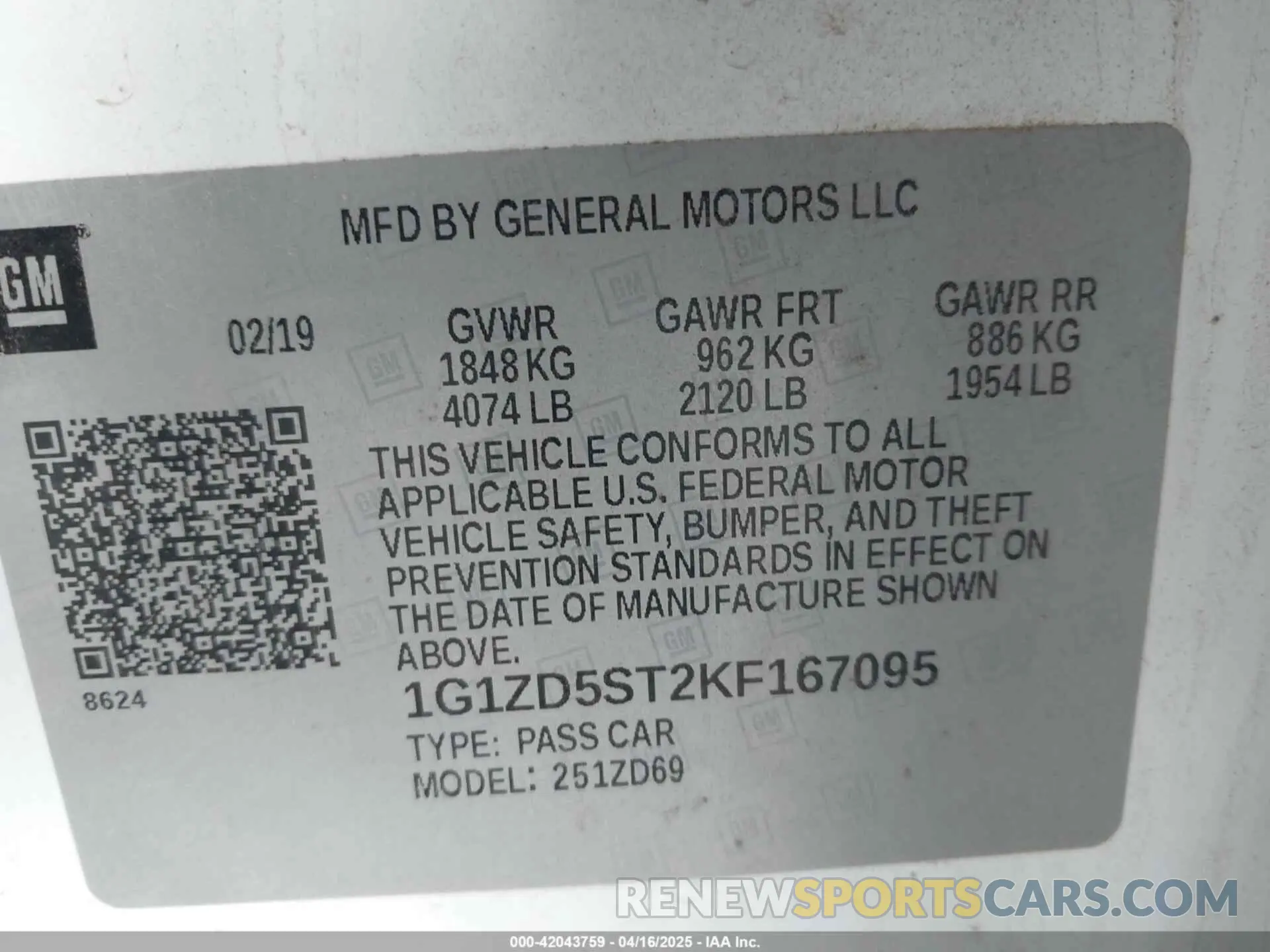 9 Photograph of a damaged car 1G1ZD5ST2KF167095 CHEVROLET MALIBU 2019