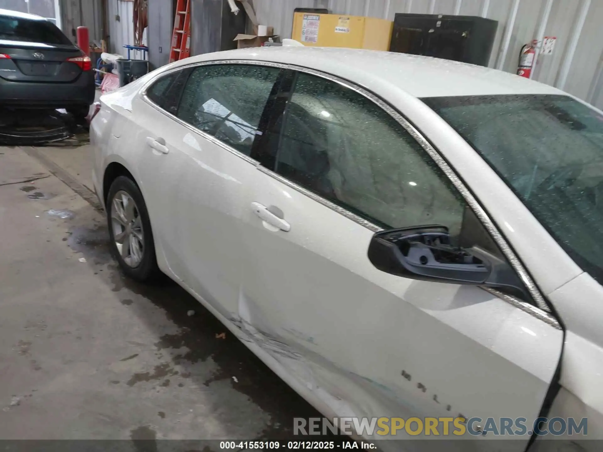 13 Photograph of a damaged car 1G1ZD5ST2KF186911 CHEVROLET MALIBU 2019