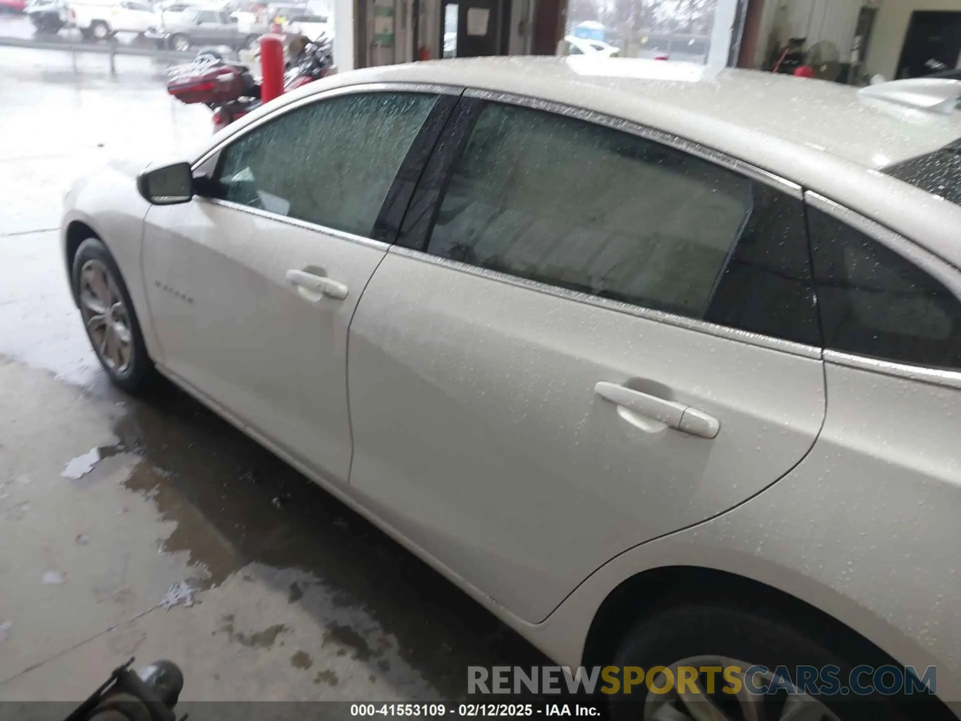 14 Photograph of a damaged car 1G1ZD5ST2KF186911 CHEVROLET MALIBU 2019