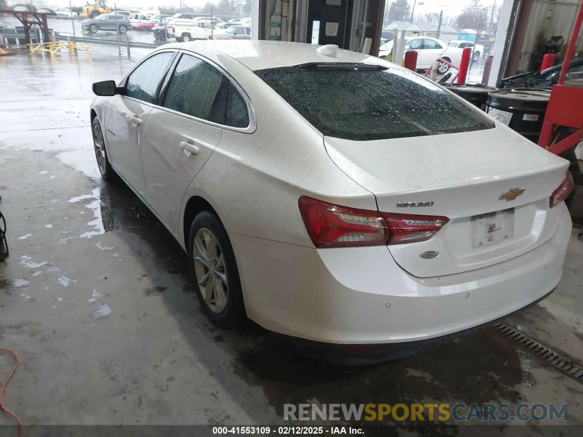 3 Photograph of a damaged car 1G1ZD5ST2KF186911 CHEVROLET MALIBU 2019